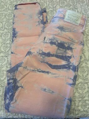 Levi's Pink and Blue Tie-Dye Skinny Jeans - Women's